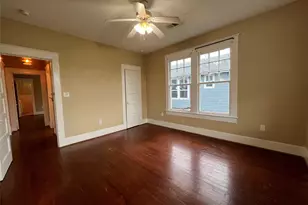 1328 Ursuline St, Galveston, TX 77550 - Photo 12
