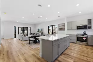 11916 S Hoa Sen Cir, Houston, TX 77072 - Photo 22