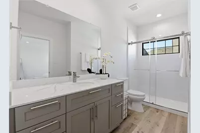 11916 S Hoa Sen Circle, Houston, TX 77072 - Photo 34