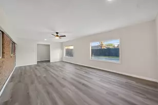 4119 Ebbtide Dr, Houston, TX 77045 - Photo 40