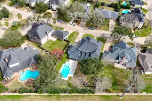 1726 Ashbury Park Dr, Houston, TX 77077 - Photo 26