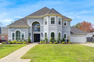 1726 Ashbury Park Dr, Houston, TX 77077 - Photo 1