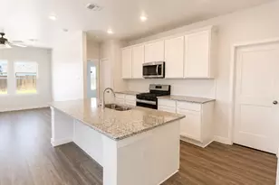 14125 Lost Ml Rd, Conroe, TX 77303 - Photo 2