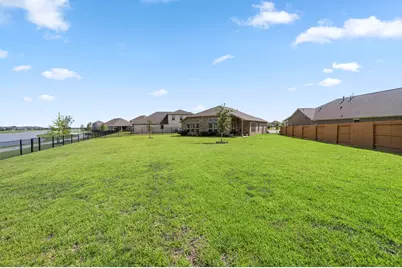2404 Ocean Key Drive, Texas City, TX 77568 - Photo 4