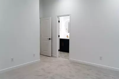 5018 Dieppe Street, Houston, TX 77033 - Photo 4