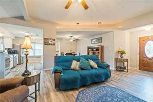 2907 Marlin Ct, League City, TX 77573 - Photo 8
