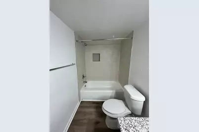3901 Woodchase Drive #24, Houston, TX 77042 - Photo 20