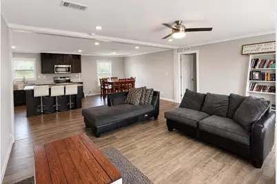 402 Lisa Mae Road, Bellville, TX 77418 - Photo 4