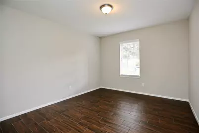 1135 Murrayhill Drive, Houston, TX 77043 - Photo 14