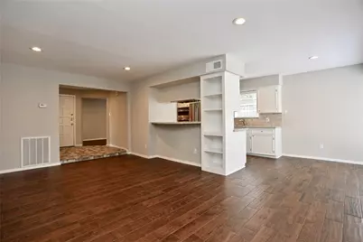 1135 Murrayhill Drive, Houston, TX 77043 - Photo 4