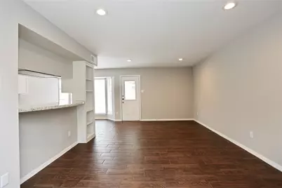 1135 Murrayhill Drive, Houston, TX 77043 - Photo 2