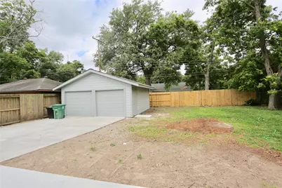 1135 Murrayhill Drive, Houston, TX 77043 - Photo 20