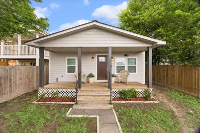 216 E 32nd Street, Houston, TX 77018 - Photo 2