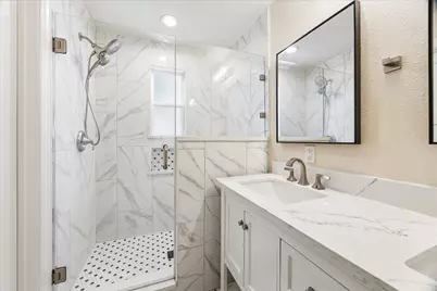 216 E 32nd Street, Houston, TX 77018 - Photo 22
