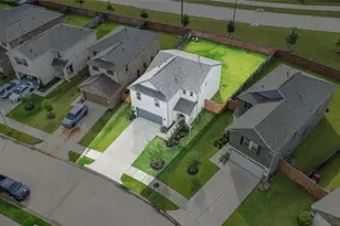 2916 Shimmer Edge Dr, Katy, TX 77493 - Photo 4