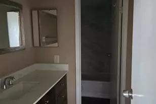 6601 Sands Point Dr, Houston, TX 77074 - Photo 8