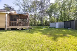 708 Plum Grove Rd, Cleveland, TX 77327 - Photo 12