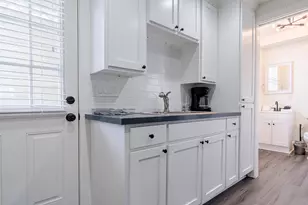 2511 Avenue L, Galveston, TX 77550 - Photo 14