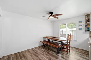 107 Sayles St, Brenham, TX 77833 - Photo 14