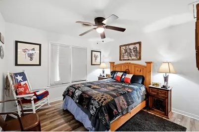 107 Sayles Street, Brenham, TX 77833 - Photo 22