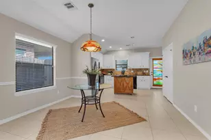119 Golfview Dr, Montgomery, TX 77356 - Photo 8