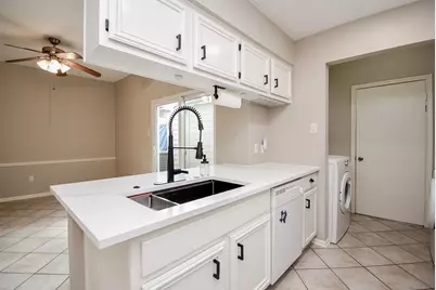 800 Country Place Drive #502, Houston, TX 77079 - Photo 22