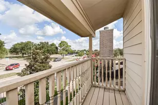 800 Country Pl Dr, Houston, TX 77079 - Photo 34