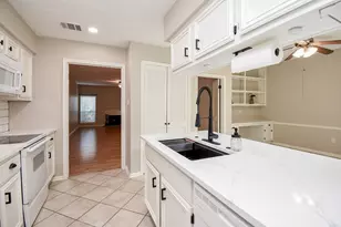 800 Country Pl Dr, Houston, TX 77079 - Photo 20