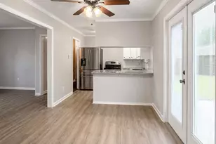 2721 27th Ave N, Texas City, TX 77590 - Photo 4