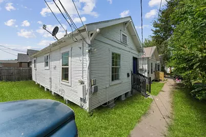 3019 Florida Street #1, Houston, TX 77026 - Photo 2