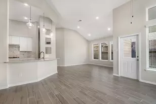 20118 Clear Rdg Ln, Montgomery, TX 77316 - Photo 6