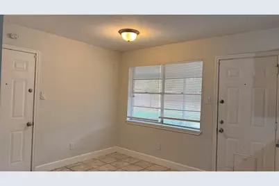 24710 Hunters Hollow Drive, Spring, TX 77380 - Photo 4