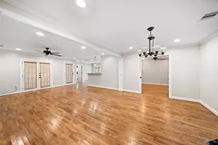 1810 Droxford Dr, Houston, TX 77008 - Photo 4