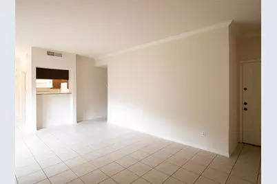 6500 Harbor Town Drive #3205, Houston, TX 77036 - Photo 4