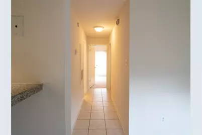 6500 Harbor Town Drive #3205, Houston, TX 77036 - Photo 14