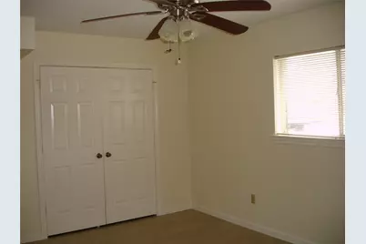 14333 Memorial Drive #41, Houston, TX 77079 - Photo 10