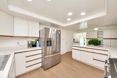 10522 Gulfstream Lane, Sugar Land, TX 77498 - Photo 10