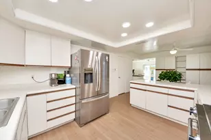 10522 Gulfstream Ln, Sugar Land, TX 77498 - Photo 10