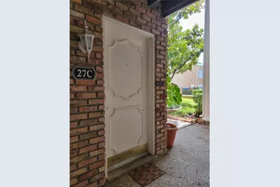 2101 Fountain View Drive #27, Houston, TX 77057 - Photo 18