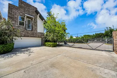 4447 Whitney Oak Lane, Houston, TX 77018 - Photo 30