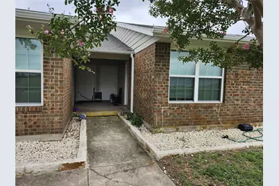 1000 S 8th St, Buckholts, TX 76518 - Photo 4