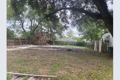 3931 Zephyr Street, Houston, TX 77021 - Photo 1