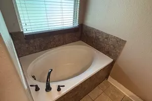 7 N Pine Rd, Texas City, TX 77591 - Photo 12