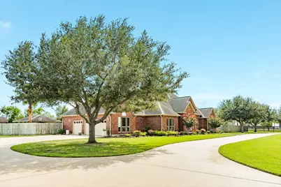 16337 County Road 171, Danbury, TX 77534 - Photo 8