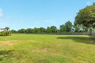 16337 County Rd 171, Danbury, TX 77534 - Photo 48