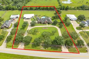16337 County Rd 171, Danbury, TX 77534 - Photo 4