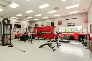 16337 County Rd 171, Danbury, TX 77534 - Photo 14