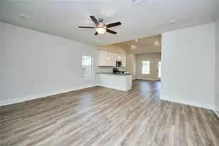 10647 Whitejacket, Conroe, TX 77385 - Photo 8