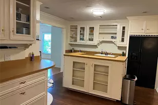 117 E 25th St, Houston, TX 77008 - Photo 8