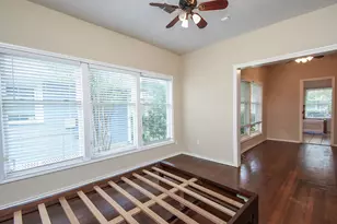 117 E 25th St, Houston, TX 77008 - Photo 34